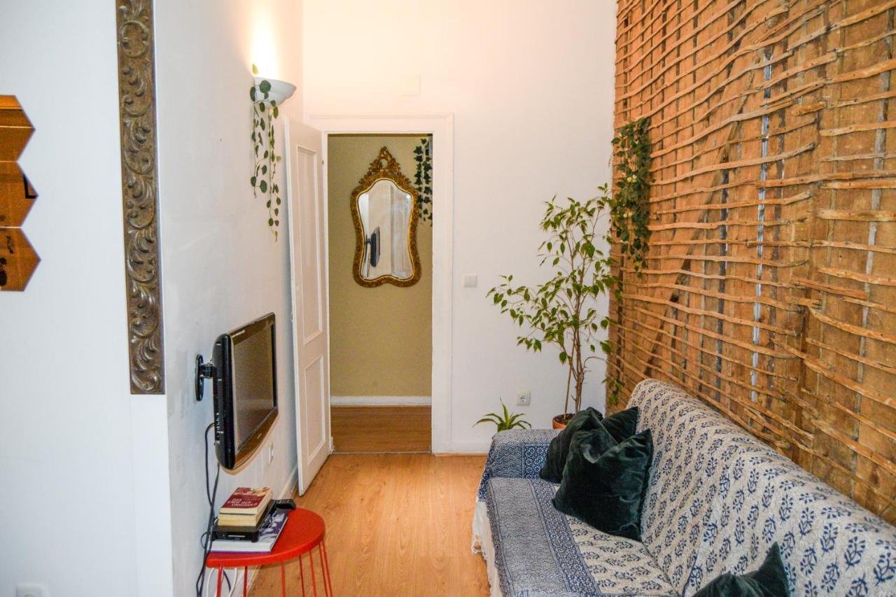 Santos Apartment In Central Lisbon With River View Ngoại thất bức ảnh